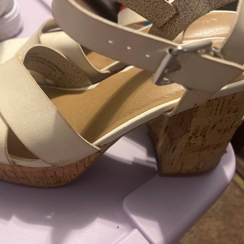 Block Heel - Picture 3 of 3